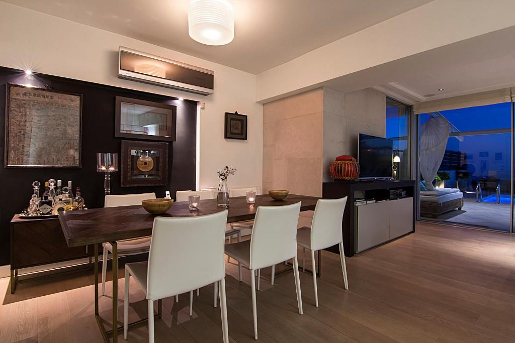 Private Pool & Sea View Residence room 5